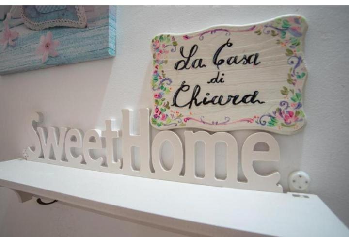 La Casa Di Chiara Apartment ตาเวียโน ภายนอก รูปภาพ